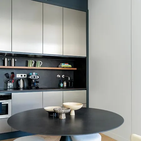 Apartment Stylish Flat Close To Louvre & Palais-royal Paris