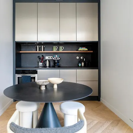 Stylish Flat Close To Louvre & Palais-royal *