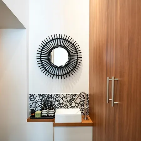 Stylish Flat Close To Louvre & Palais-royal * Παρίσι