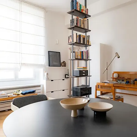 Stylish Flat Close To Louvre & Palais-royal Διαμέρισμα *