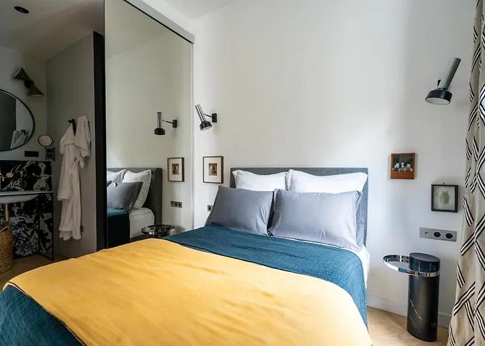 Stylish Flat Close To Louvre&palais-royal Paris